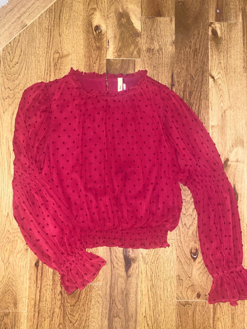 Beautiful burgundy Glam brand peasant blouse. Women’s large.